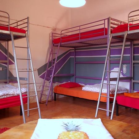 Ananas Hostel Pécs Zewnętrze zdjęcie