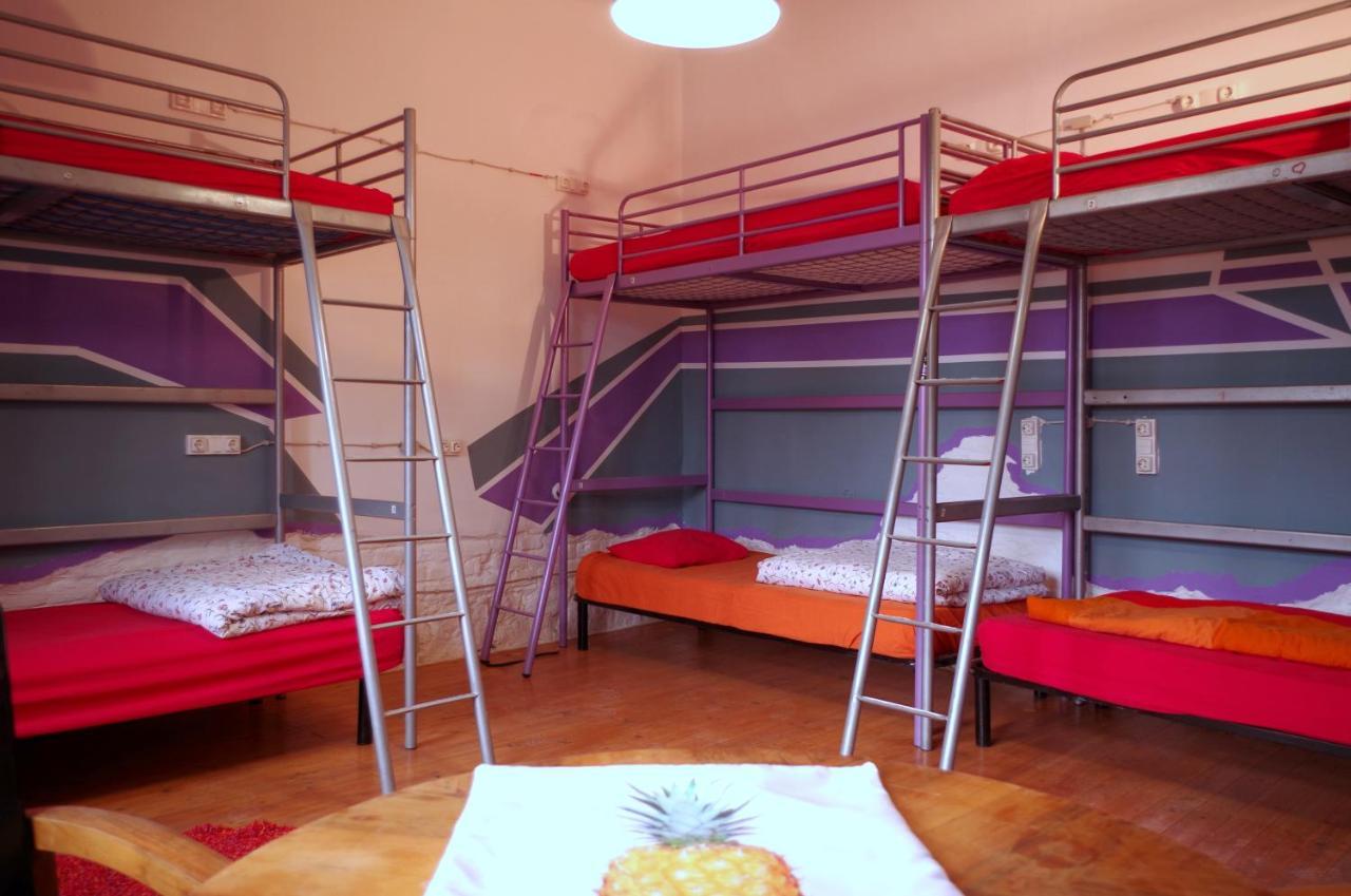 Ananas Hostel Pécs Zewnętrze zdjęcie